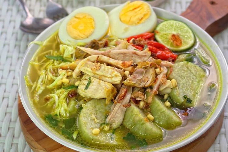 Soto Lamongan Koya Stadion: Rasa yang Mengingatkan Kenangan di Cilacap